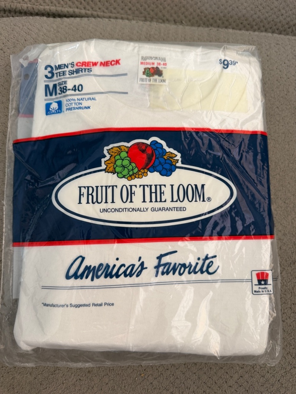 Vintage Fruit of the Loom White Men's Crew Neck Tee Shirts - 3 Pack